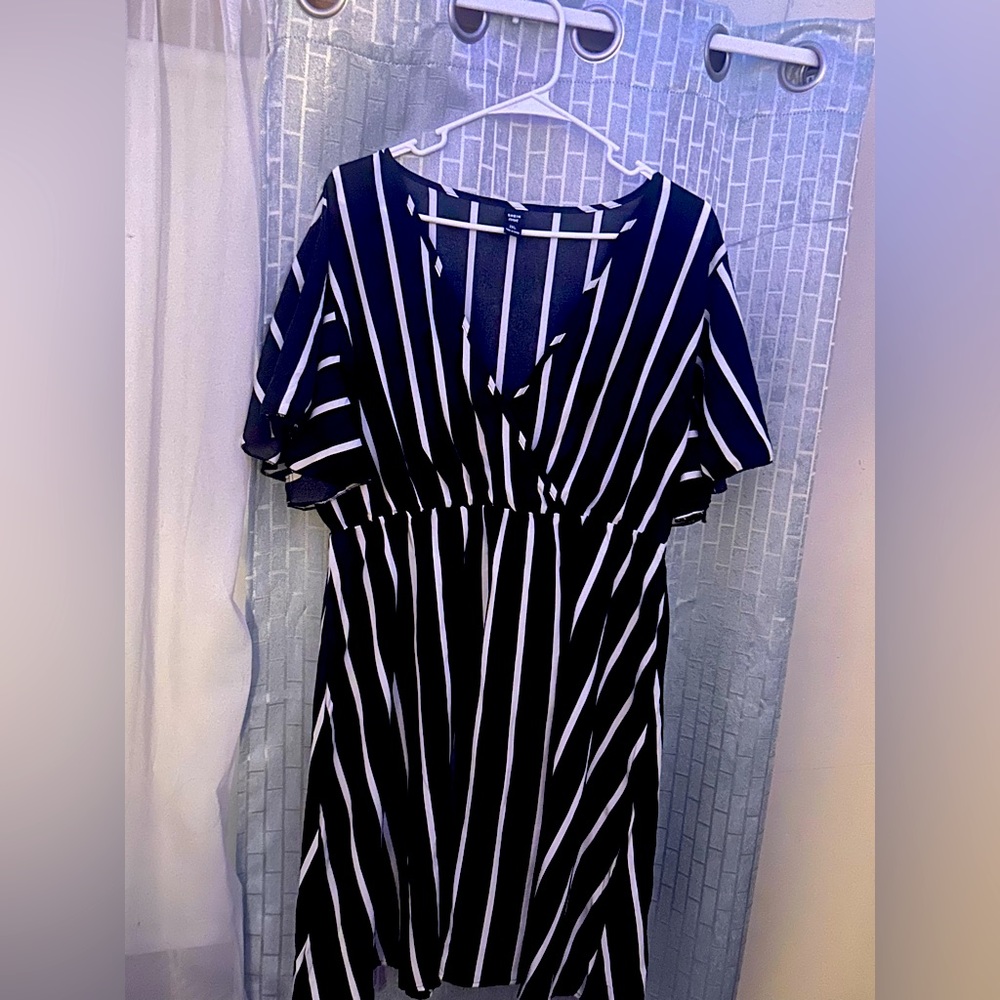 Shein Curve date night dress! 2X never worn